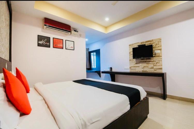 Seasons Residency Otel Bangalore Dış mekan fotoğraf