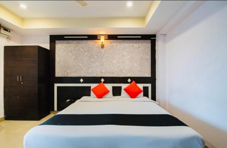 Seasons Residency Otel Bangalore Dış mekan fotoğraf